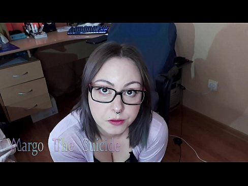❤️ Girl Sexy bi Nuċċali Sucks Dildo Profondament fuq il-Kamera Sess f'mt.sex78.ru ☑